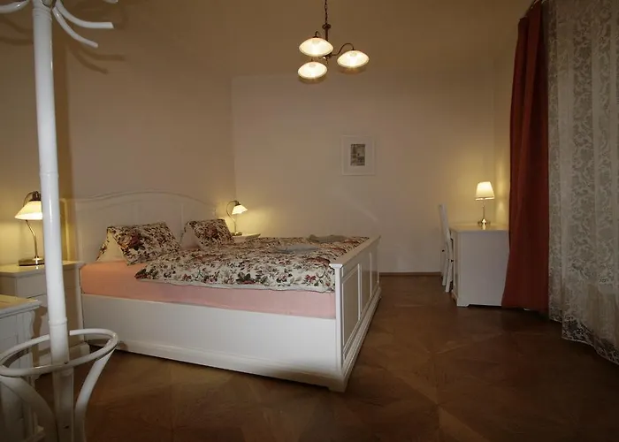 No 0a Anenska 13 - Stare Mesto *